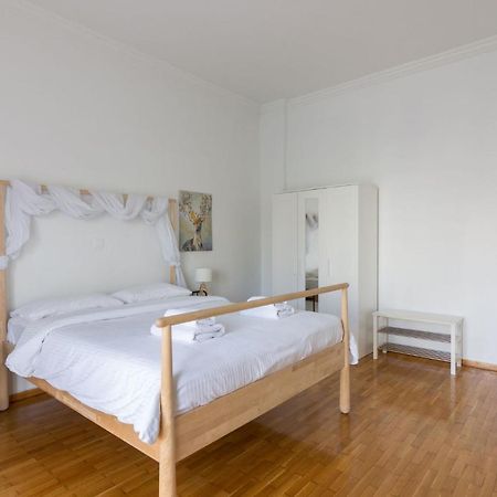 Classic Apartment For 4 People A Atina Dış mekan fotoğraf
