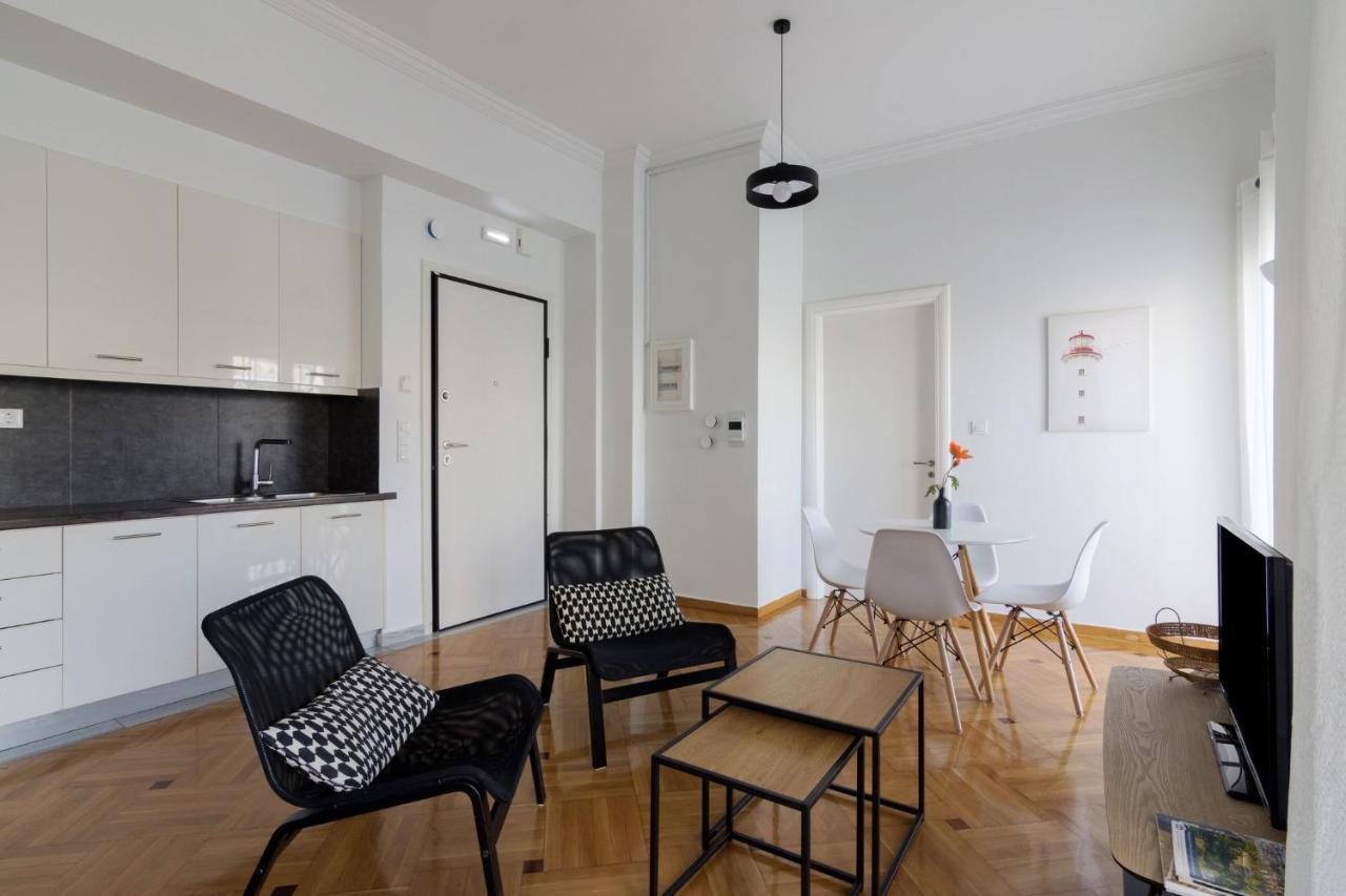 Classic Apartment For 4 People A Atina Dış mekan fotoğraf