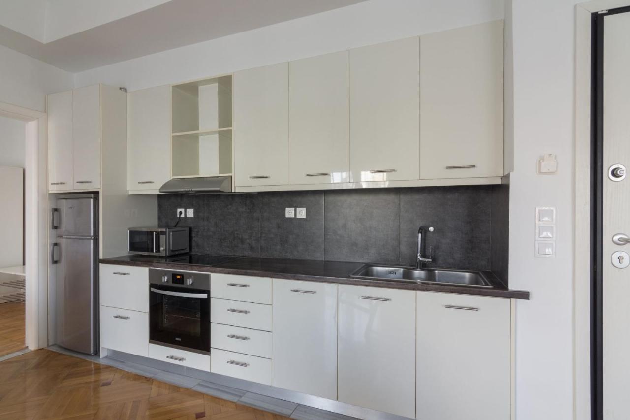 Classic Apartment For 4 People A Atina Dış mekan fotoğraf